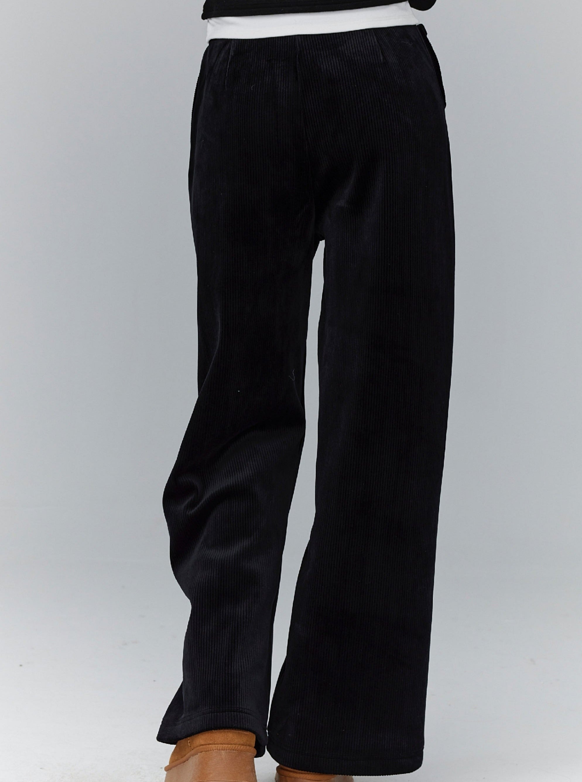 Wide-Leg Drawstring Lounge Pants in Black and Cream