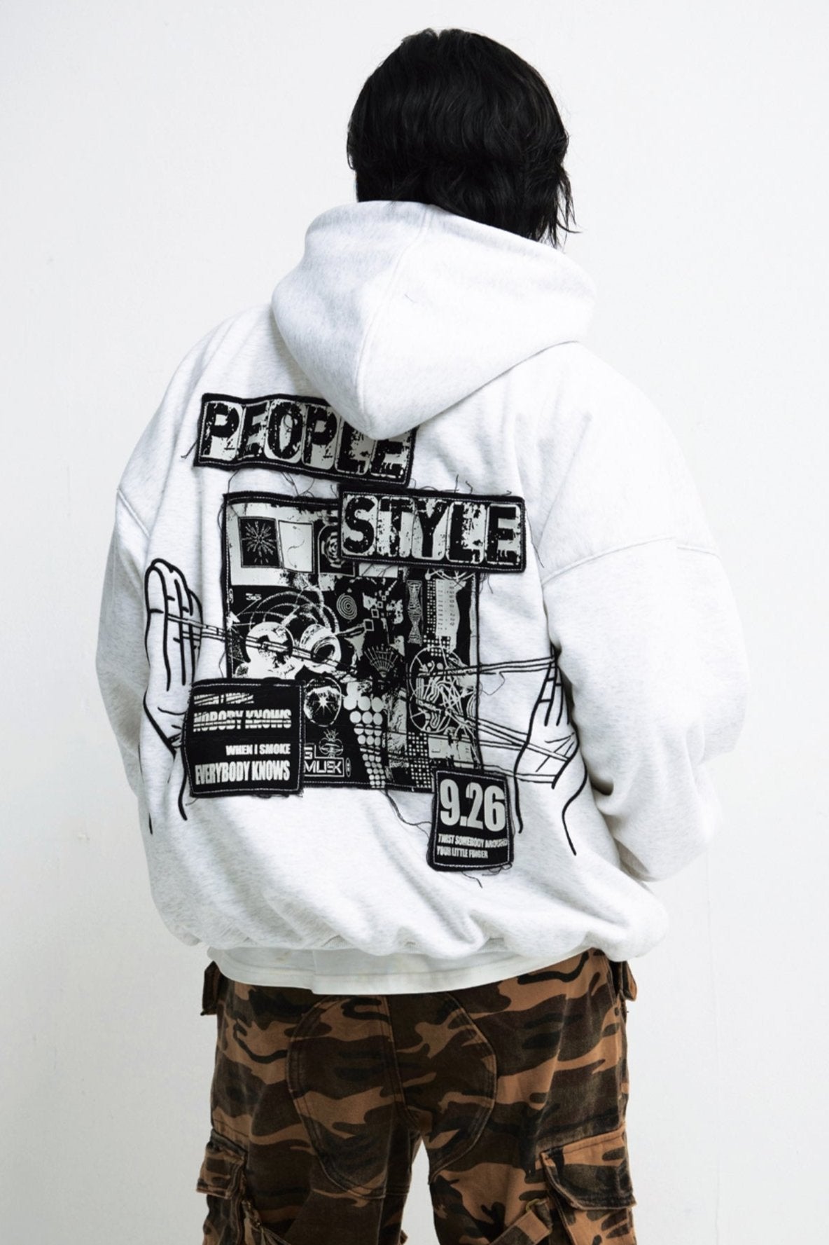 Men's Personality Embroidery Black Hooded Sweatshirt