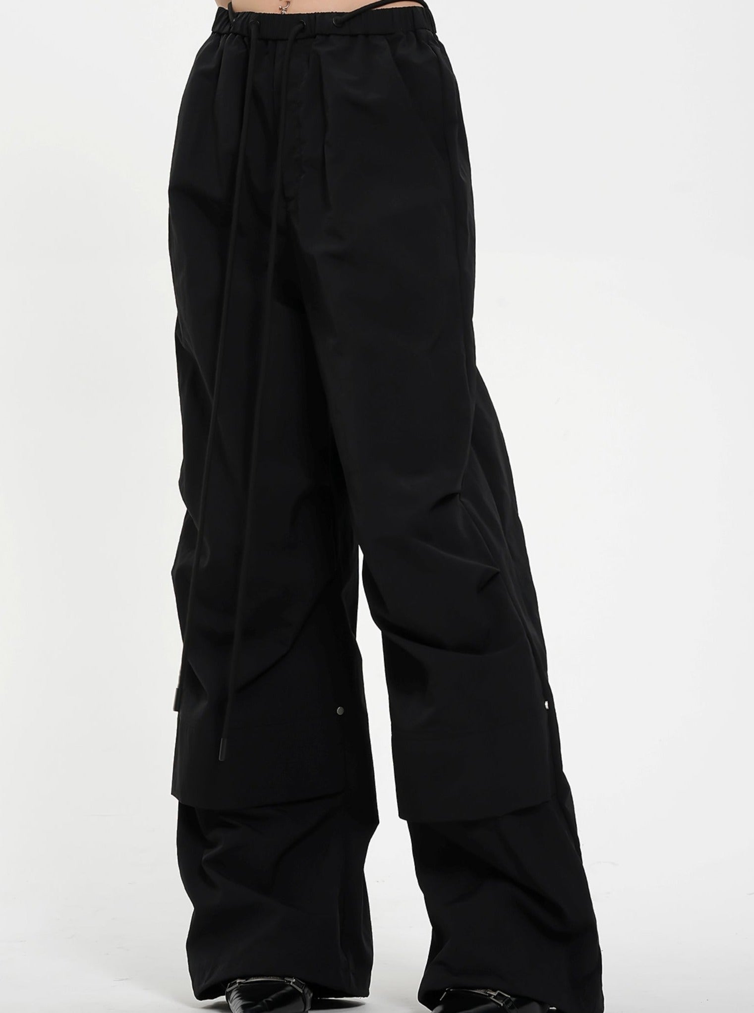 Pantalon à jambes larges à taille haute - pantalon de palais avant plissé noir