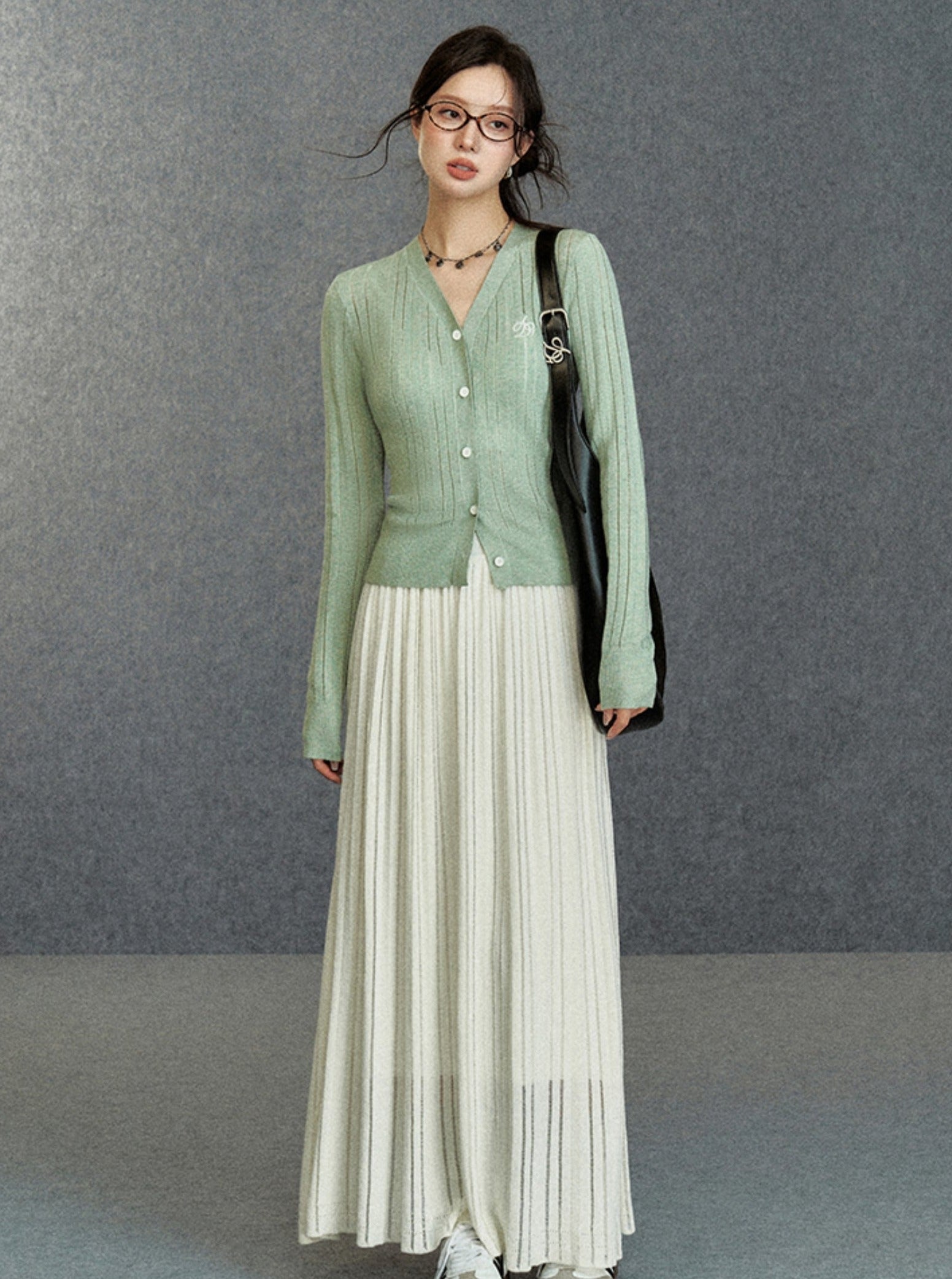 Elegant Ribbed Cardigan: Classic V-Neck with Signature Embroidery