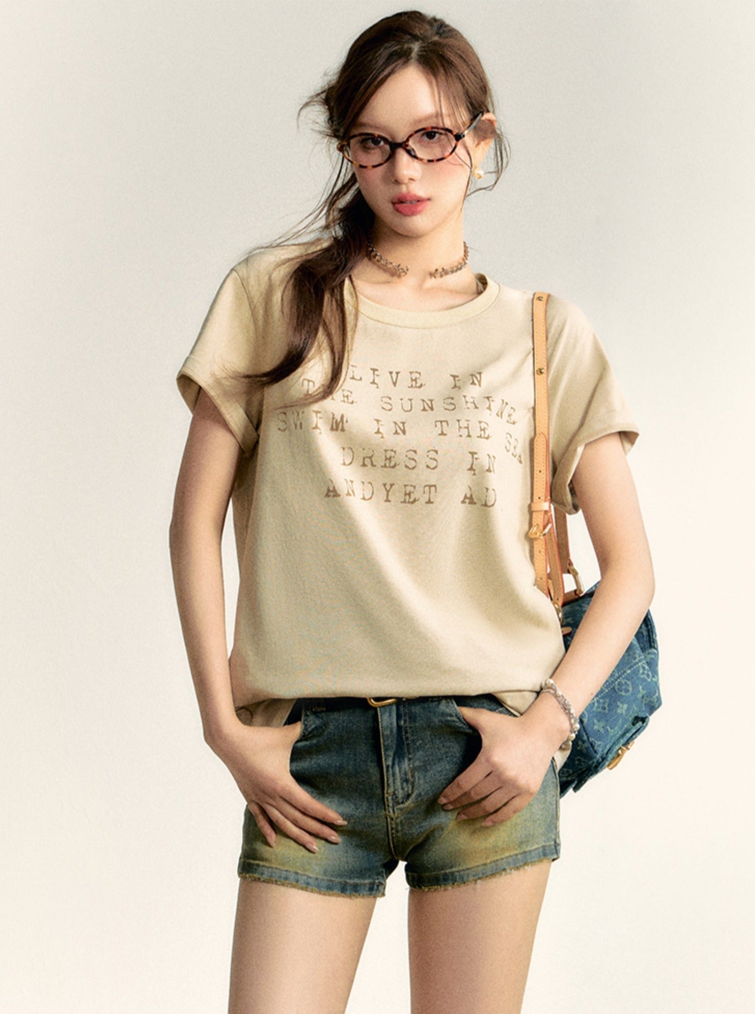 Beach Life Graphic Tee: Sand-Colored Cotton Short Sleeve with Summer Quote Print