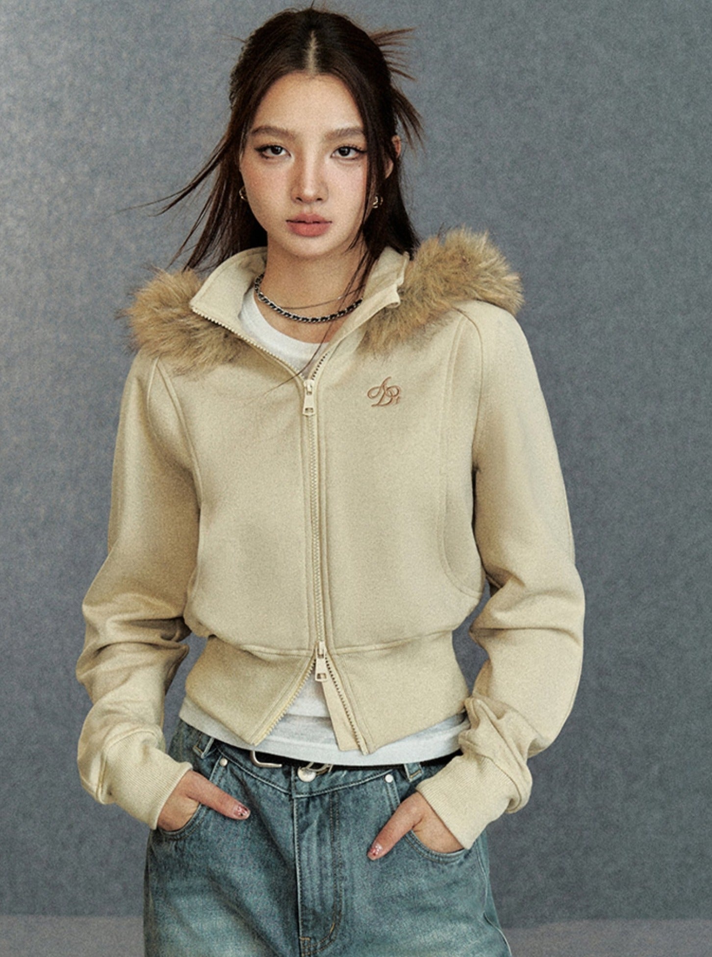 Cropped Fur-Trimmed Hoodie: Zip-Up Sweatshirt with Logo Embroidery