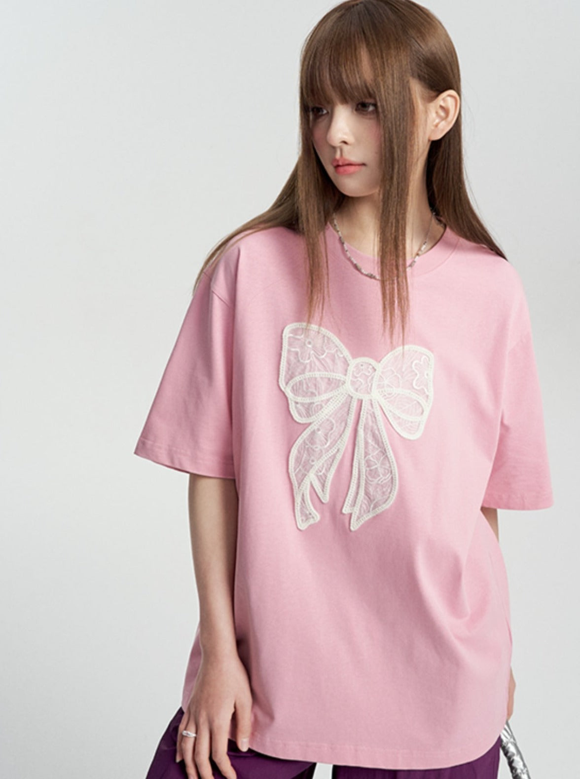 T-Shirt with Lace Bow Detail - chiclara