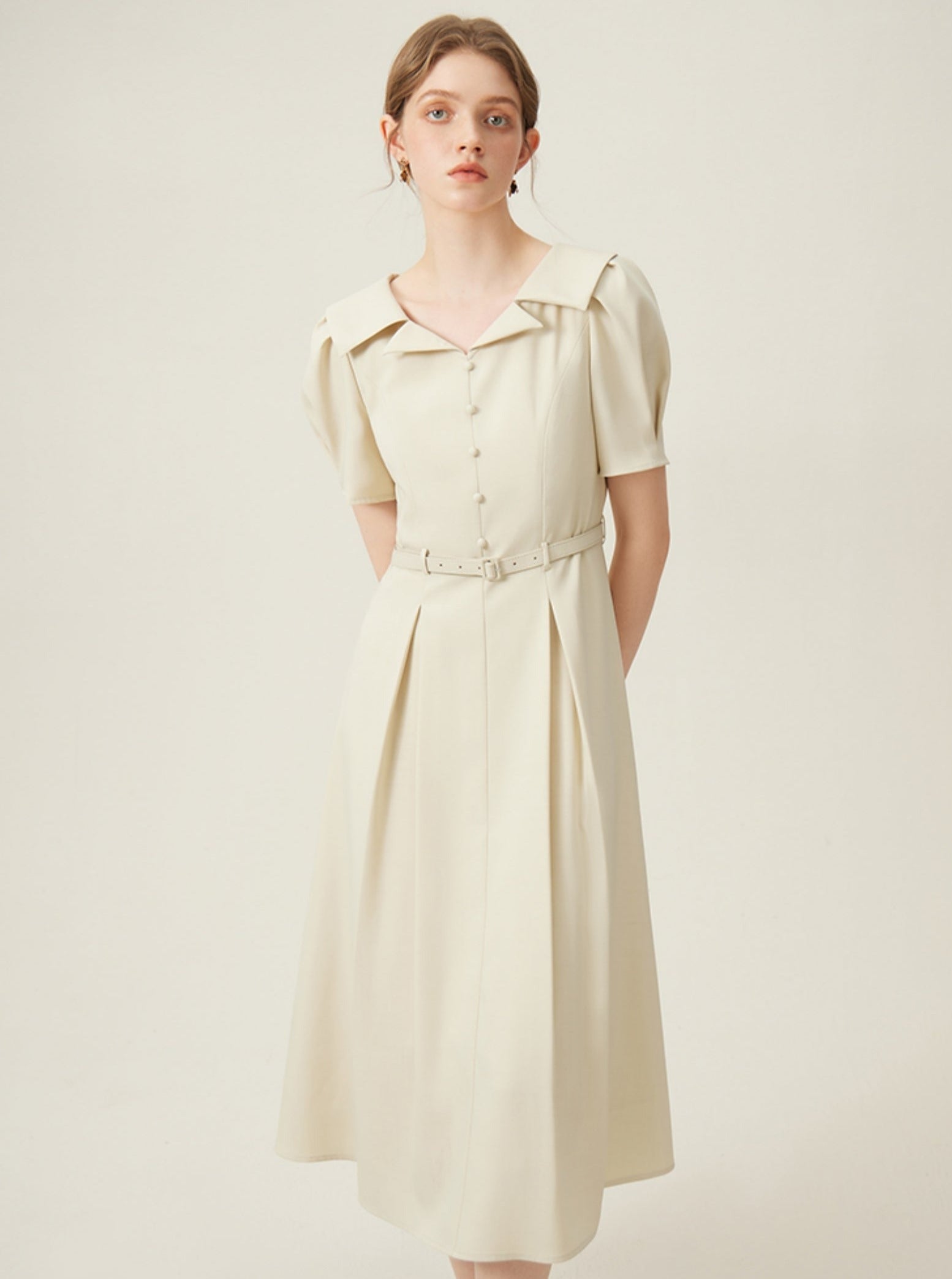 Vintage-Inspired Silhouette Elegant Midi Dress