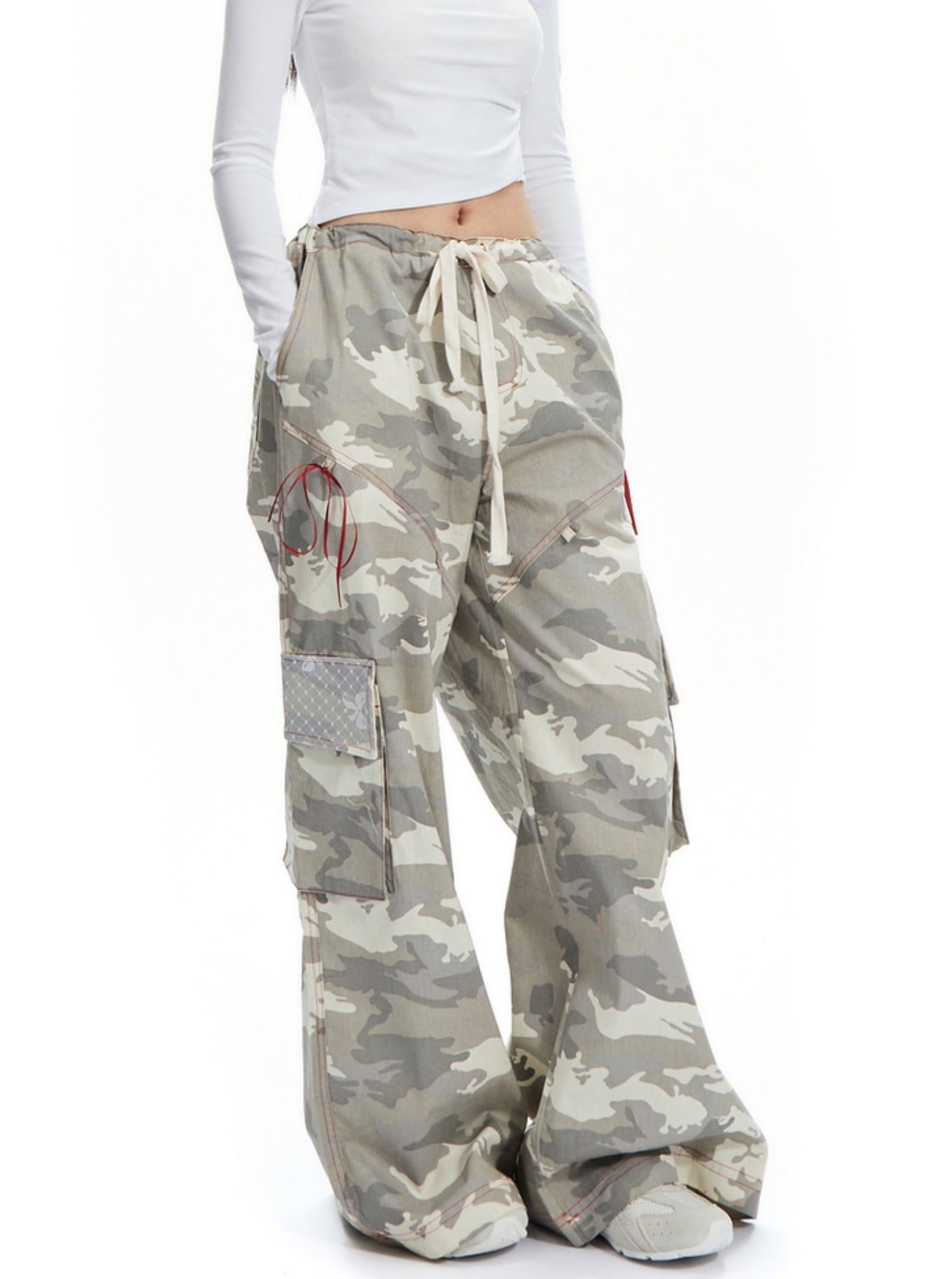 Wide-Leg Camouflage Cargo Pants