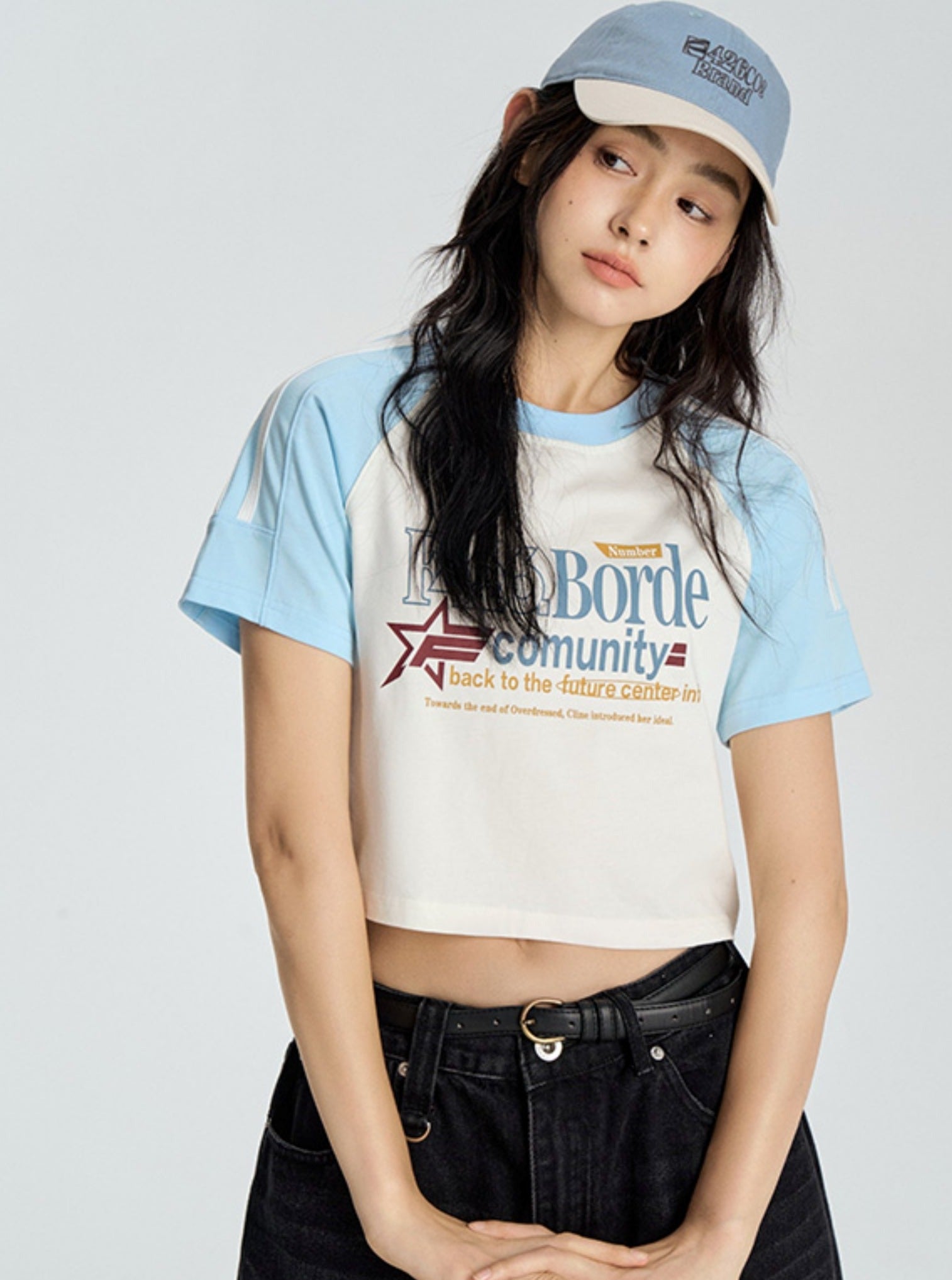 Contrasting Star Letter T-Shirt - chiclara