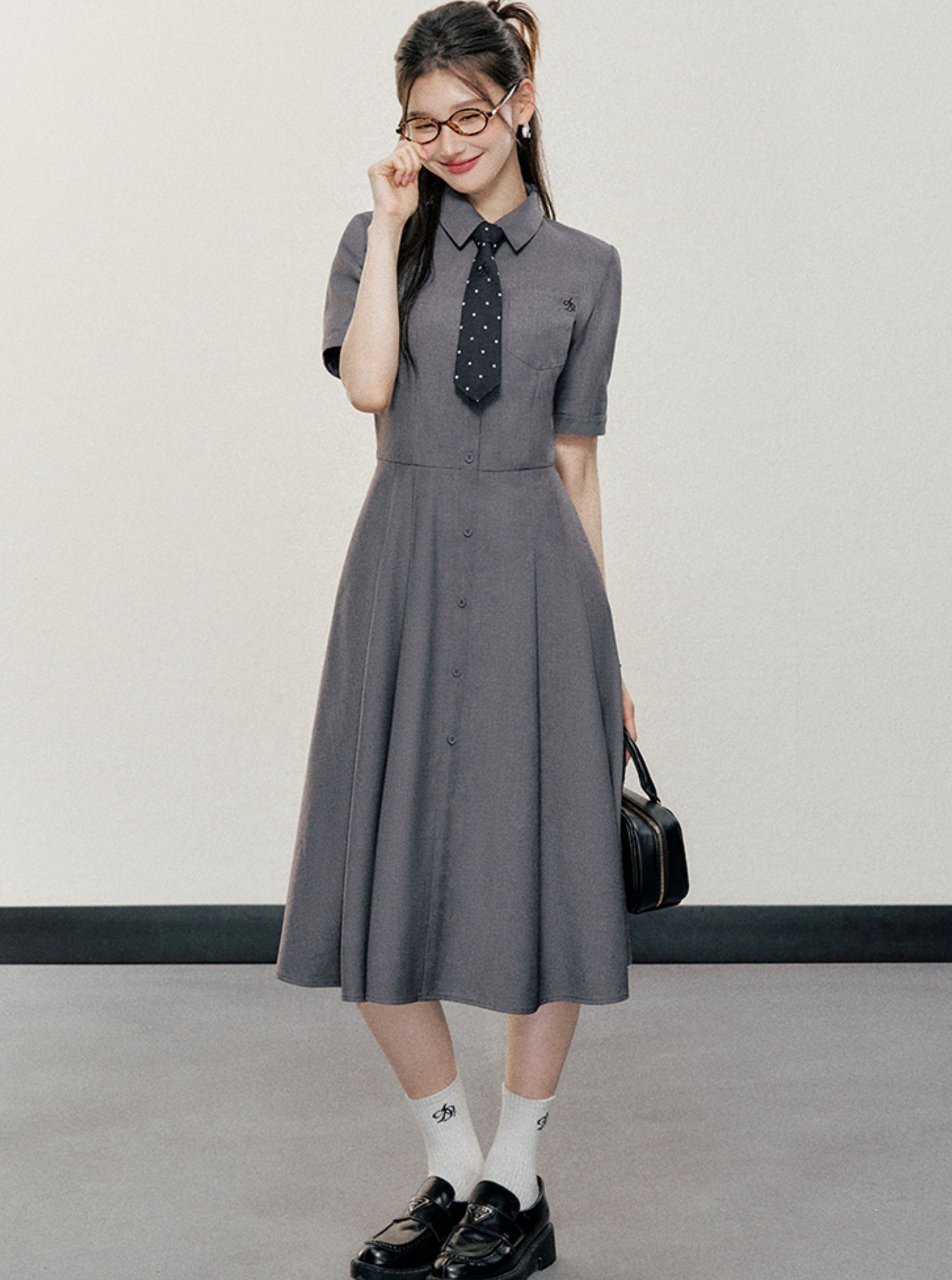 Elegant Charcoal Gray Shirt Dress: A-Line Button-Down with Short Sleeves and Collared Neckline