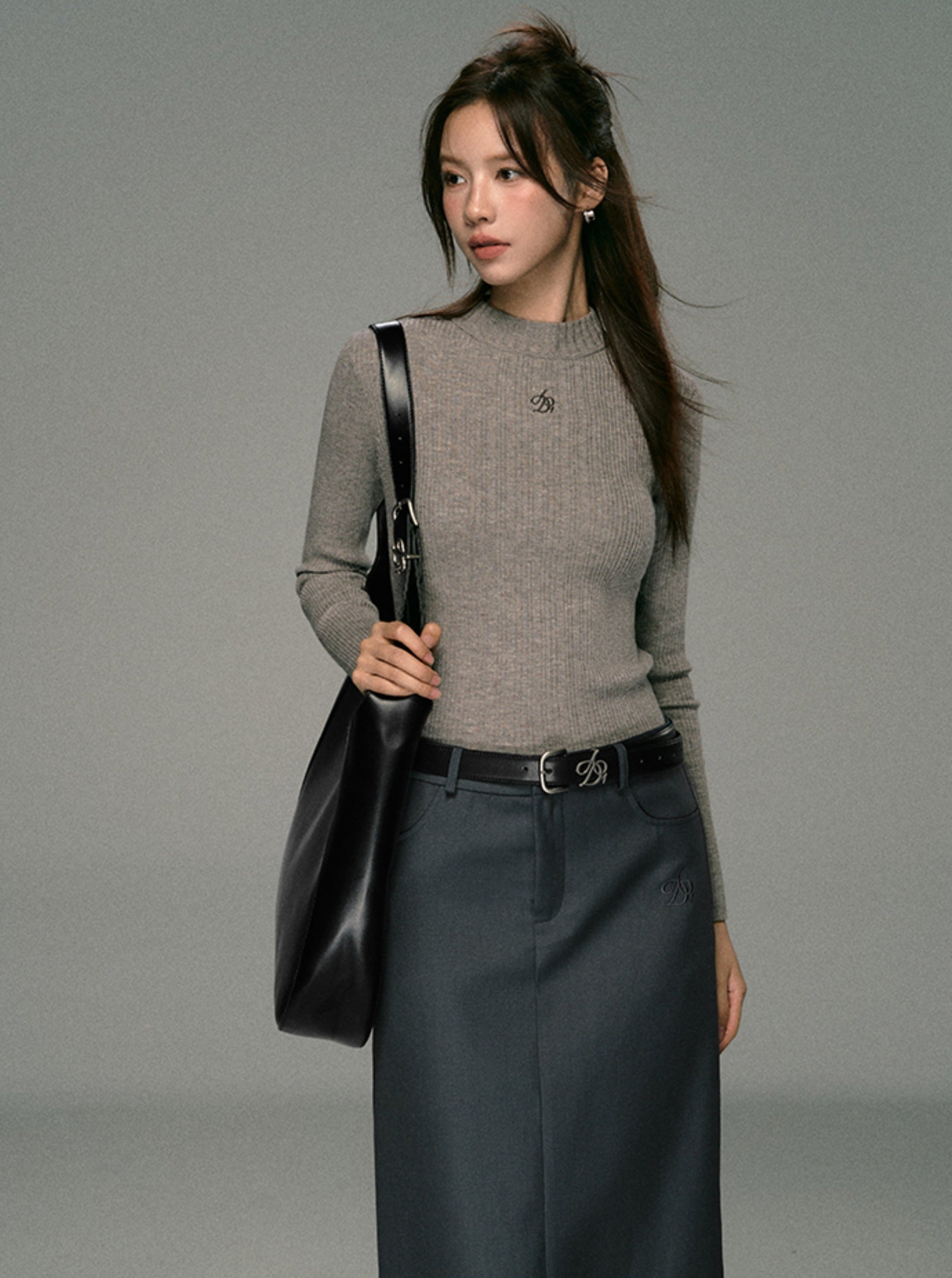 Ribbed Mock Neck Sweater - Fitted Long Sleeve Crop Top