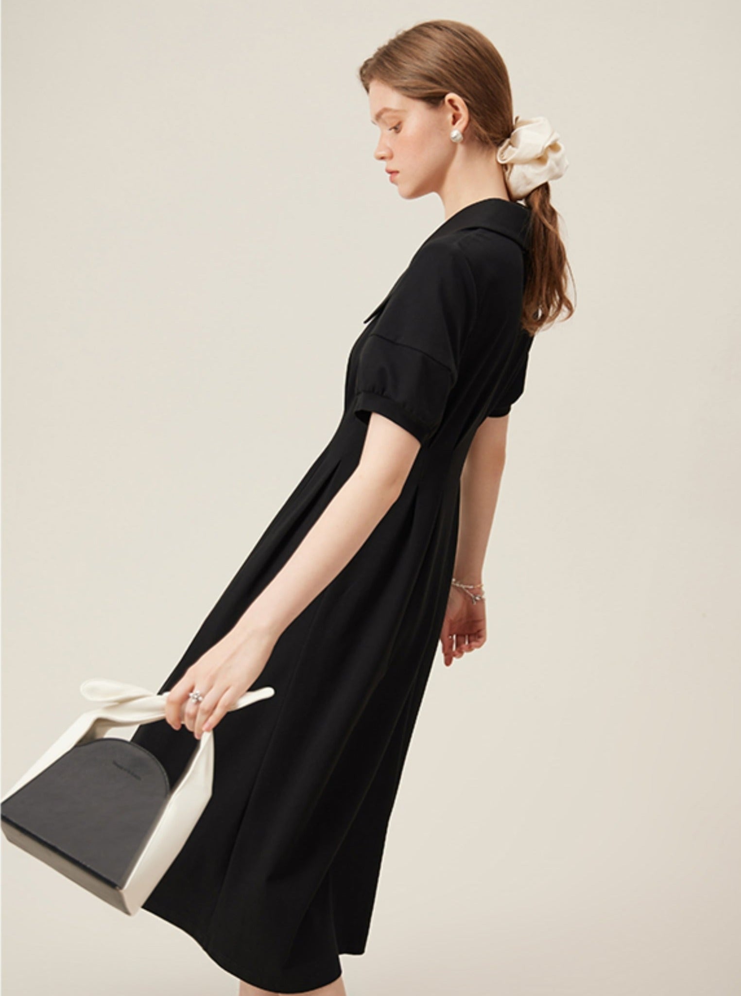 Minimalist Short Puff Sleeves Midi-length Dress