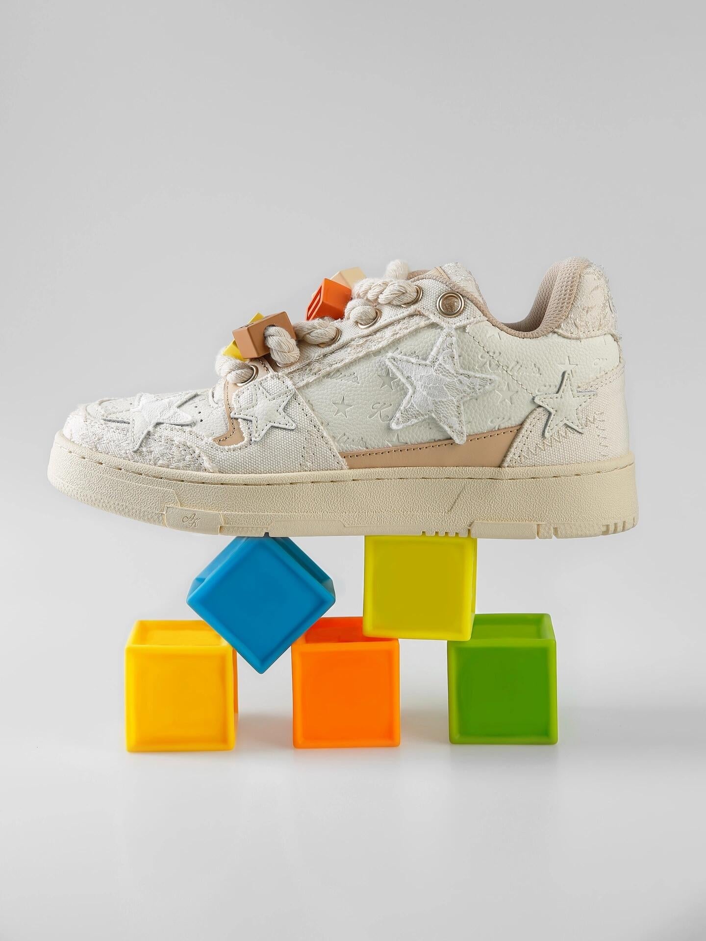 Beige Lace Star Low-Top Sneakers - View 6