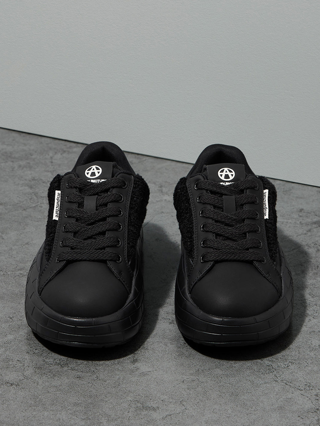 Black Fleece-Panel Platform Sneakers - View 6