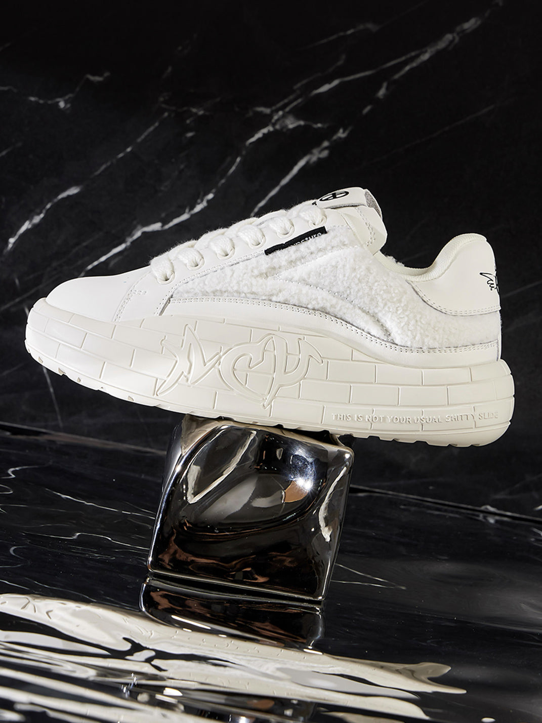 Black Fleece-Panel Platform Sneakers - View 17