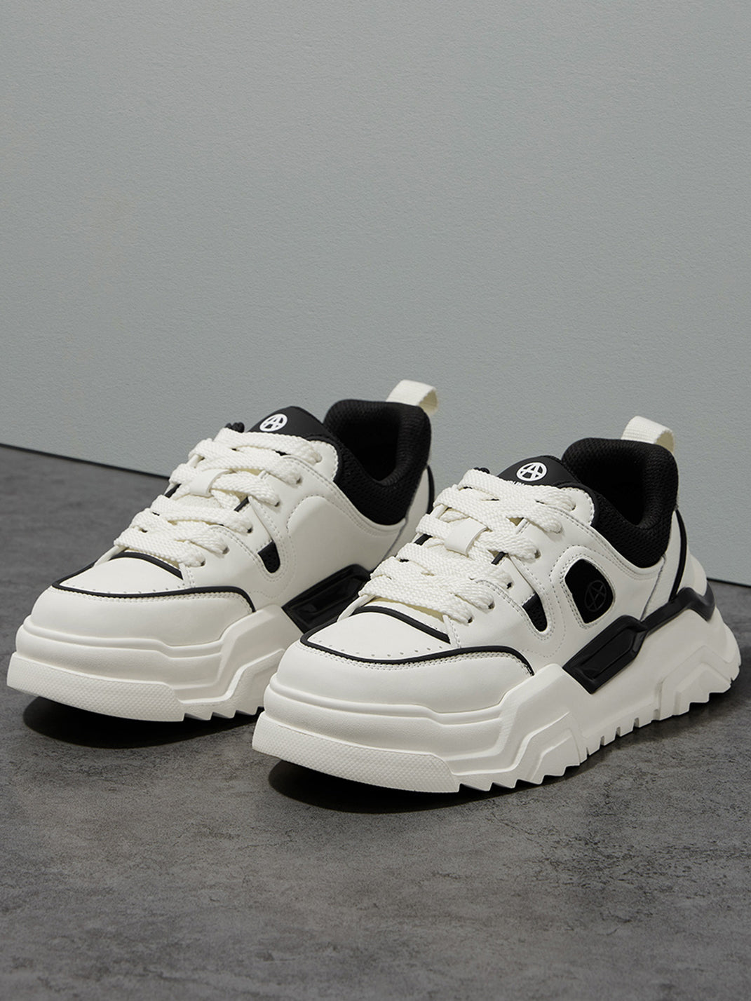 Black White Cutout Platform Sneakers - View 5