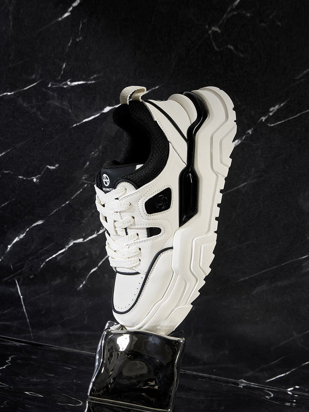 Black White Cutout Platform Sneakers - View 11