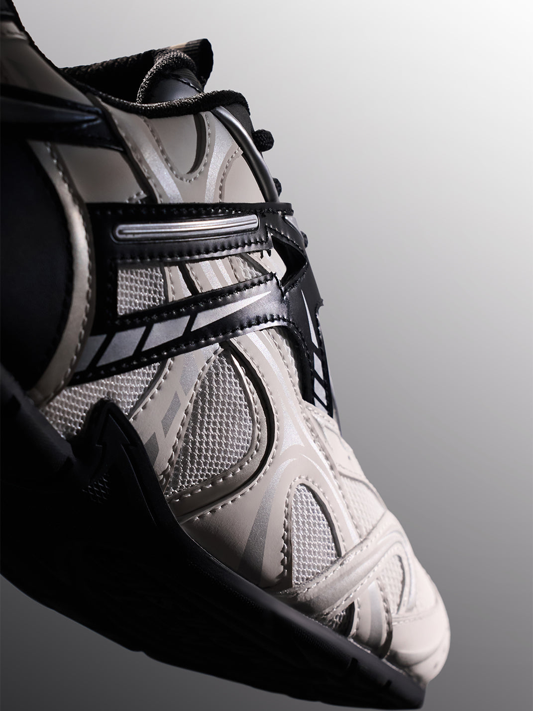 Black Yin-Yang Tech Runner Sneakers - View 7