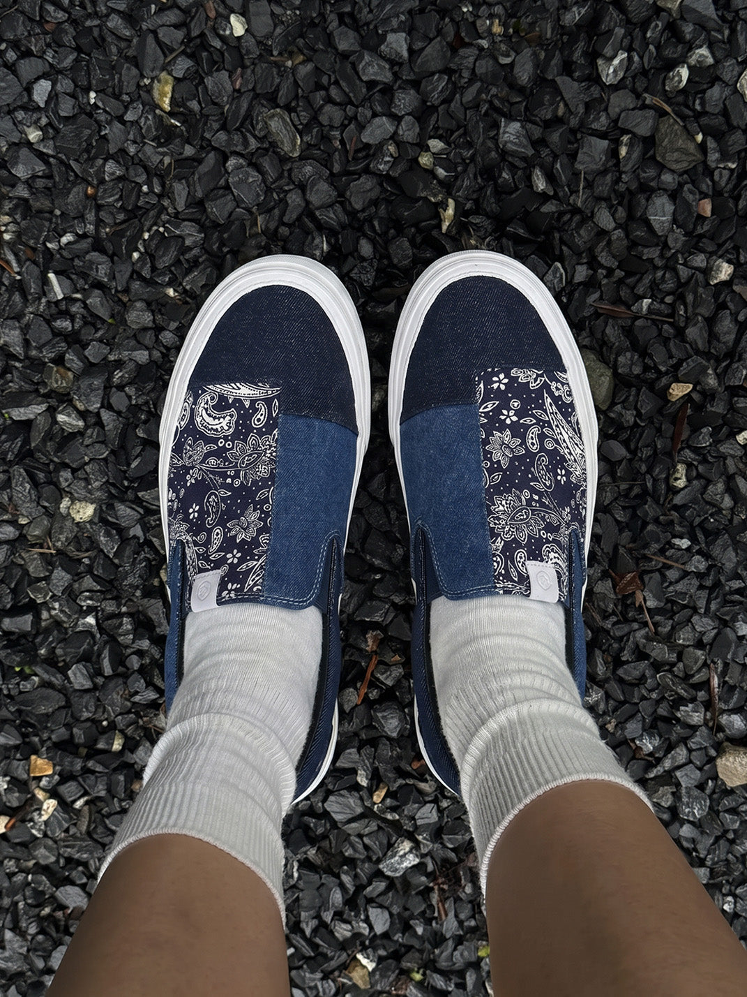 Blue Paisley Patchwork Slip-On Sneakers - View 4