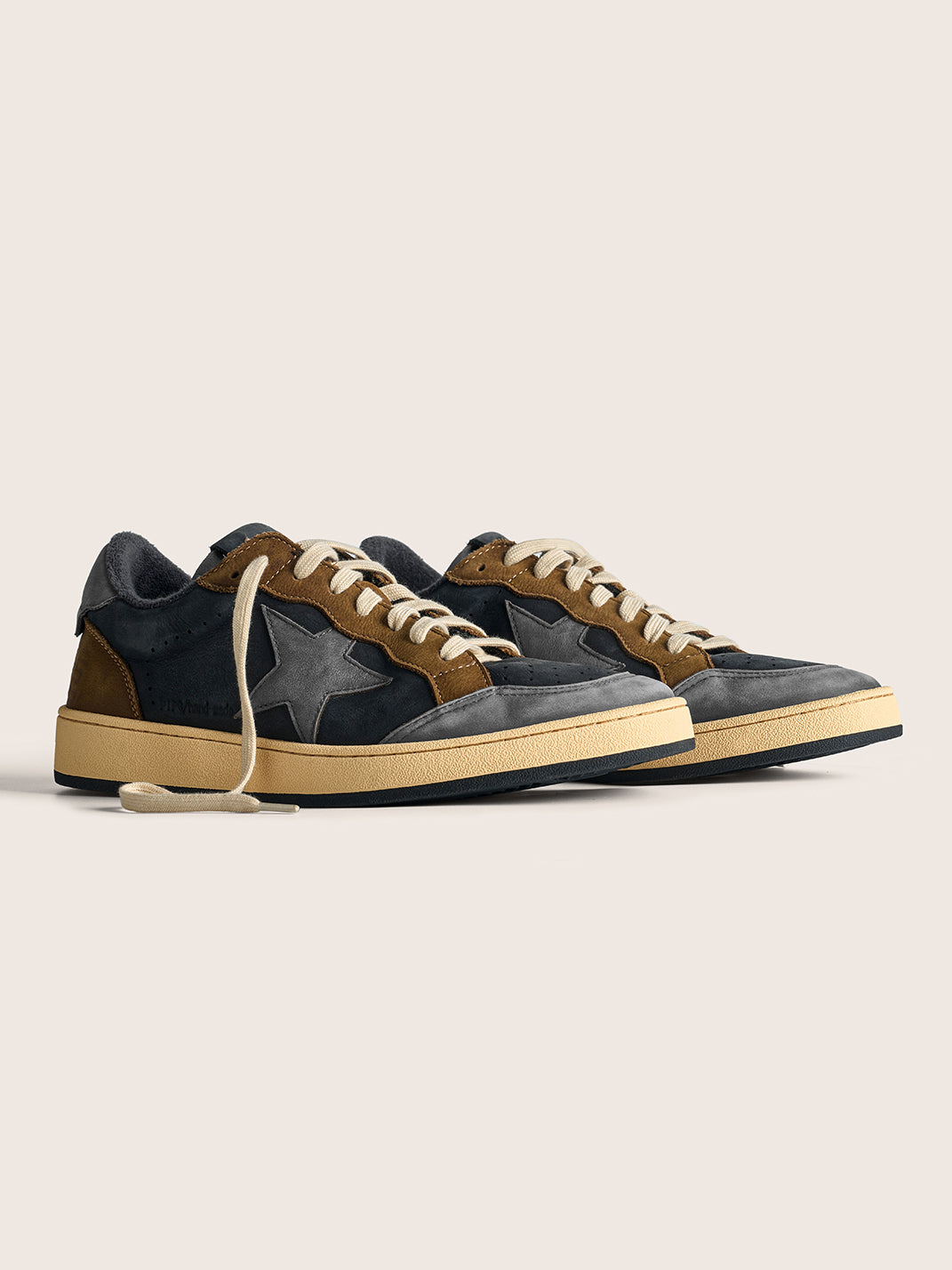 Brown Star Panel Retro Low-Top Sneakers - View 7