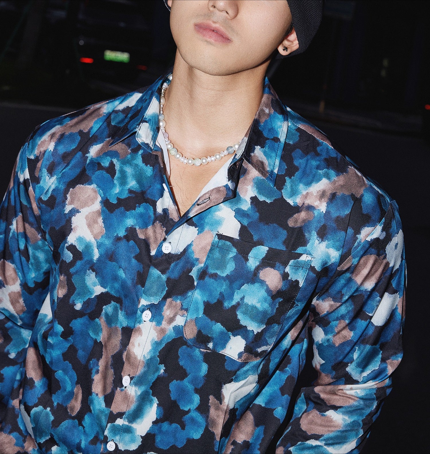 Blue Abstract Floral Print Button-Up Shirt