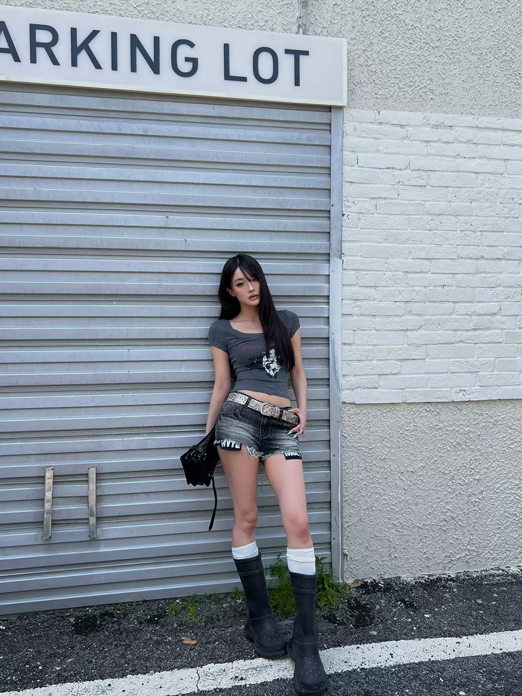 Faded Portrait Stretch Crop Tee — product view 8