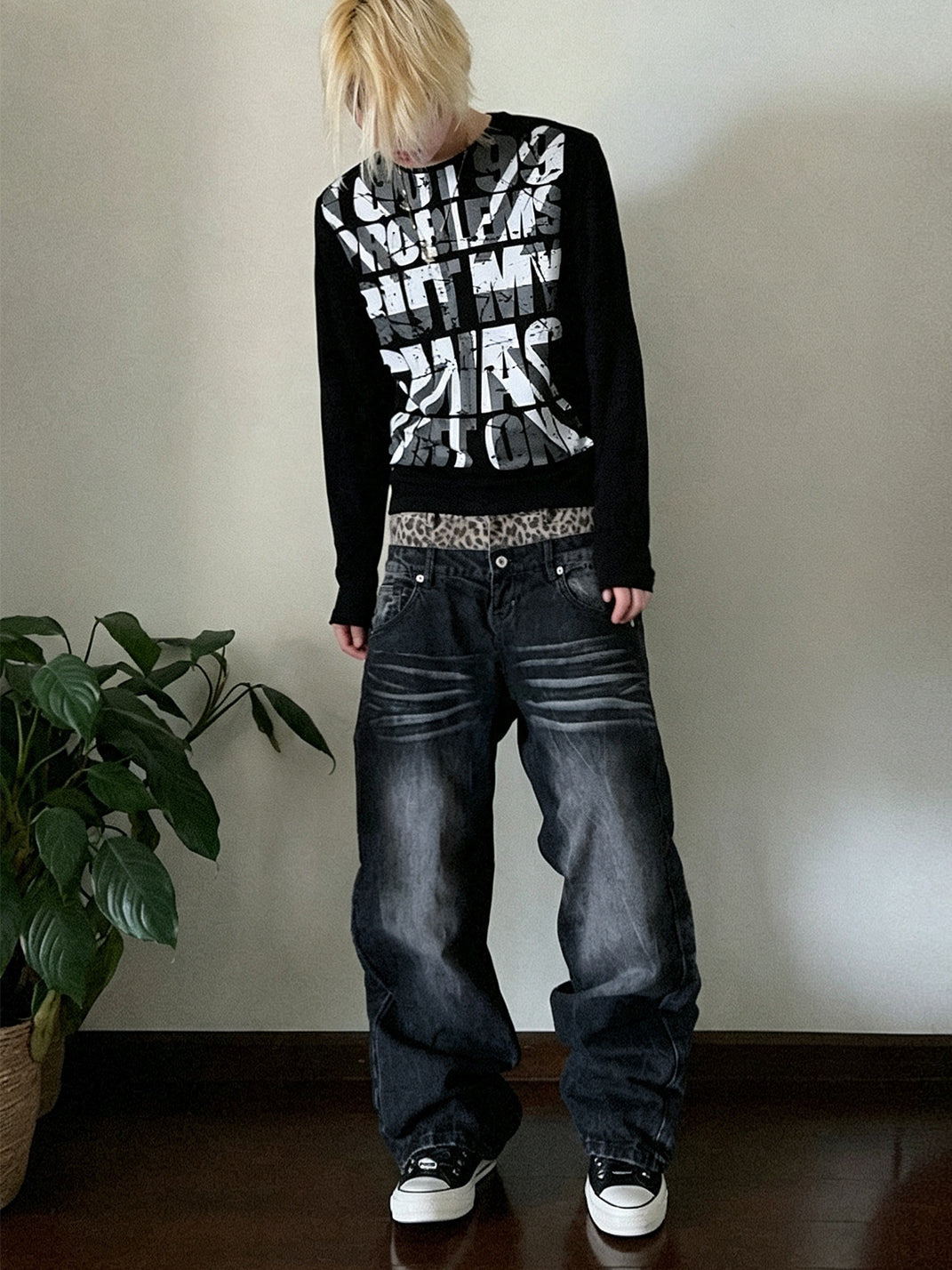Leopard Double-Waist Faded Black Jeans — product view 4