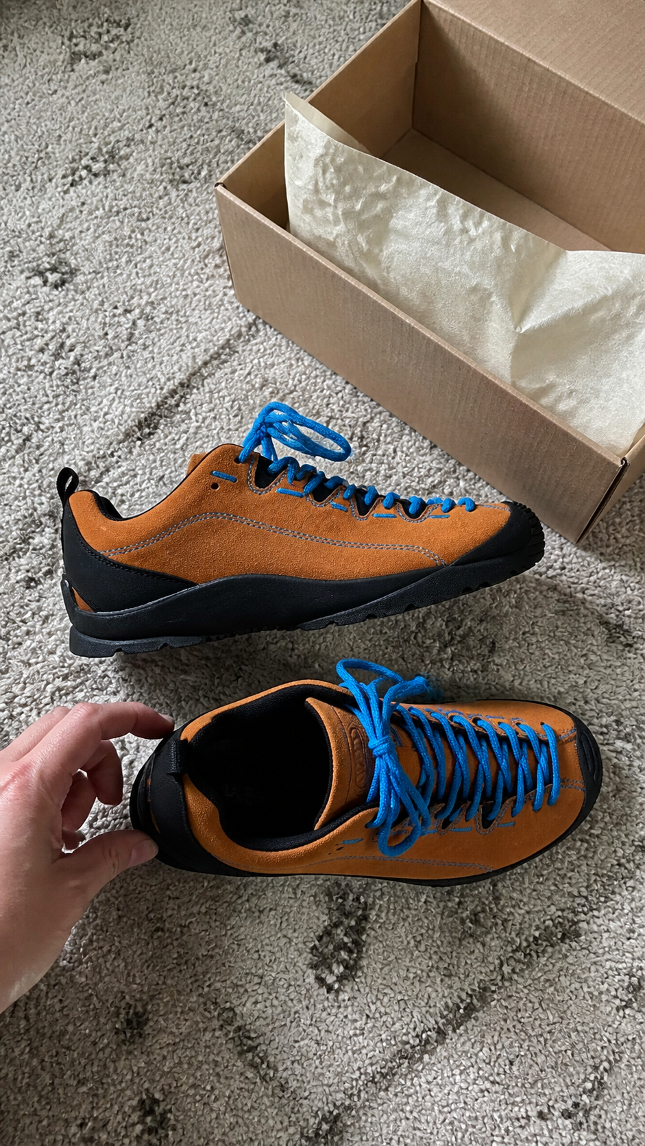 Canyon Trail Suede Sneakers in a natural bedroom unboxing