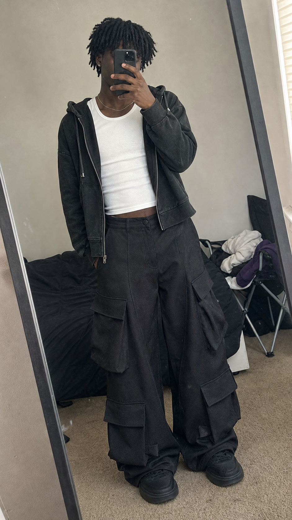 Men's Multi-Pocket Curved Wide-Leg Cargo Pants bedroom mirror selfie showcase