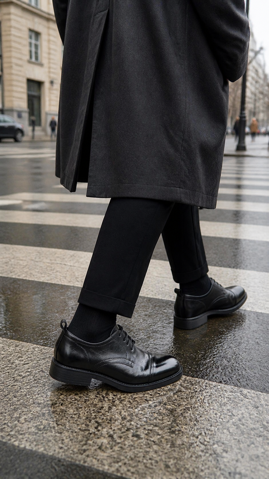 Obsidian Square Oxford Shoes in a city crosswalk outfit