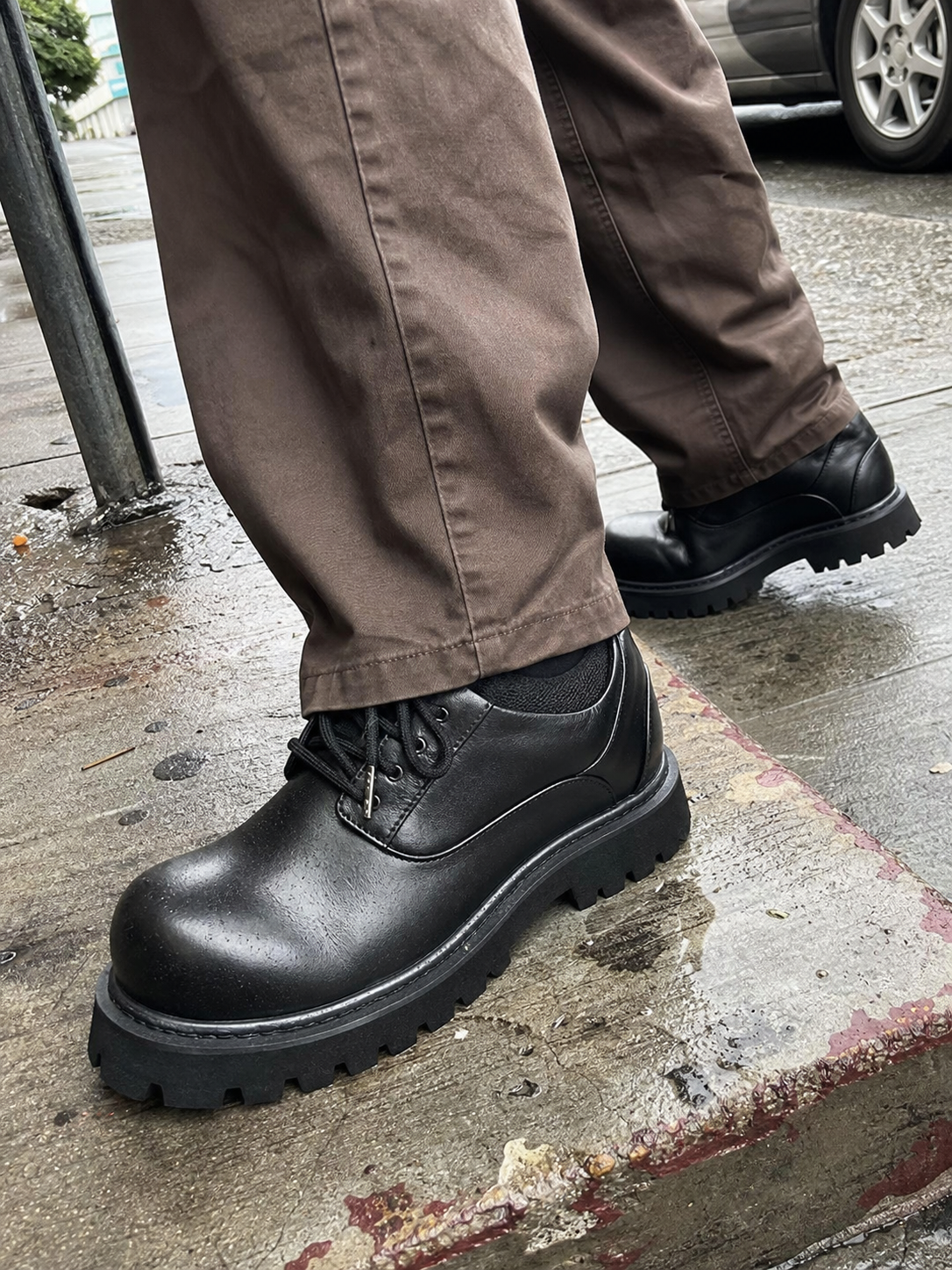 UGC rainy curb styling of Chunky Black Leather Lug Sole Derby Shoes