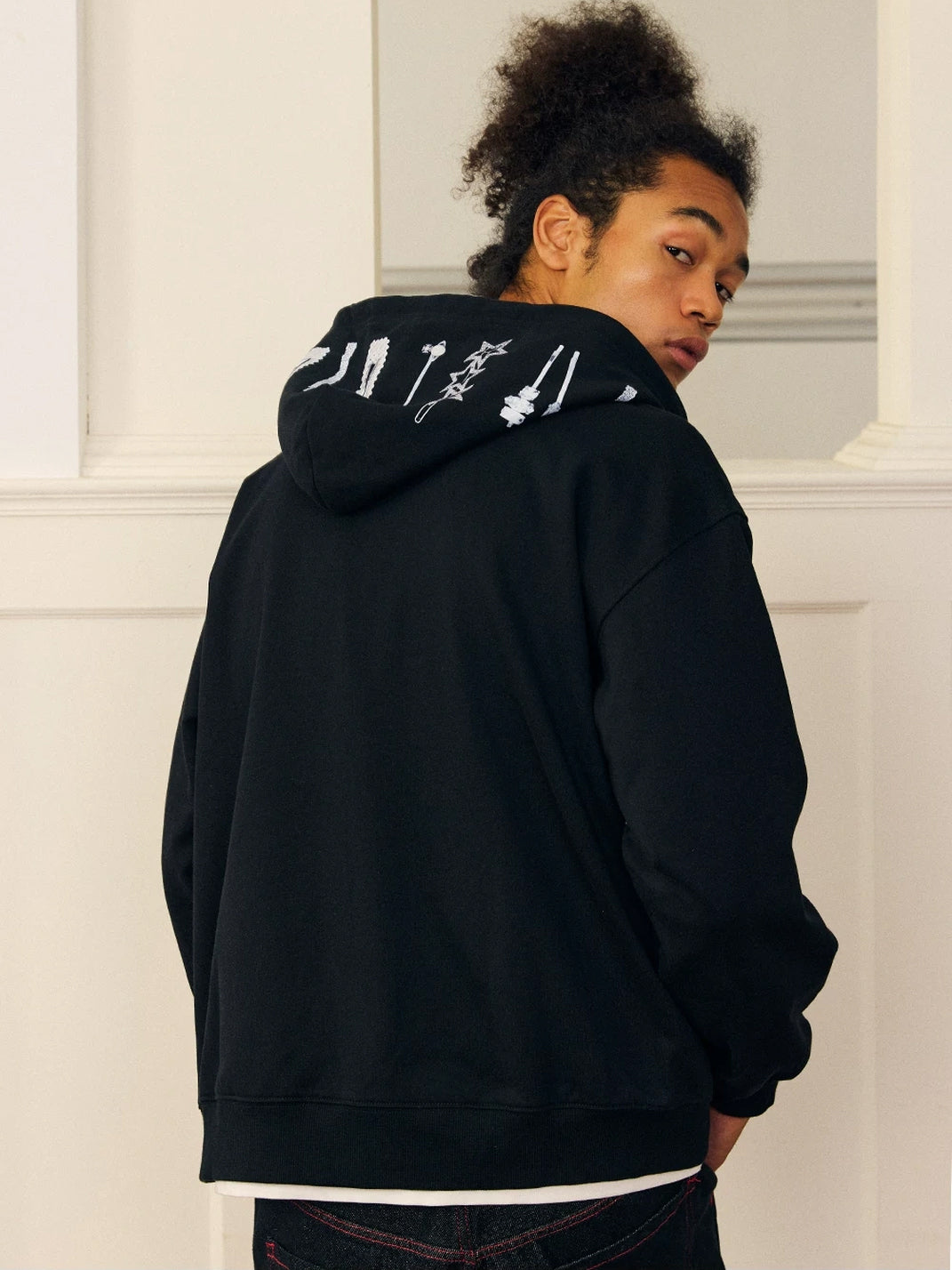Clip-Print Charm Zip Hoodie — product view 9