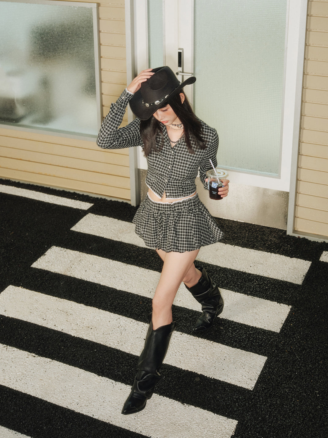 Black Slouched Cowboy Knee-High Boots - View 4