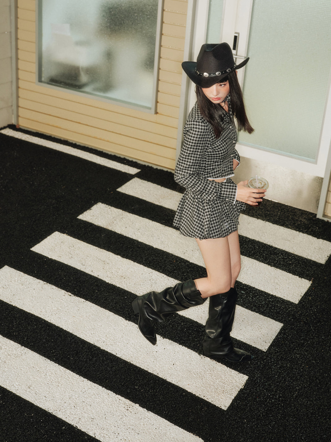 Black Slouched Cowboy Knee-High Boots - View 5