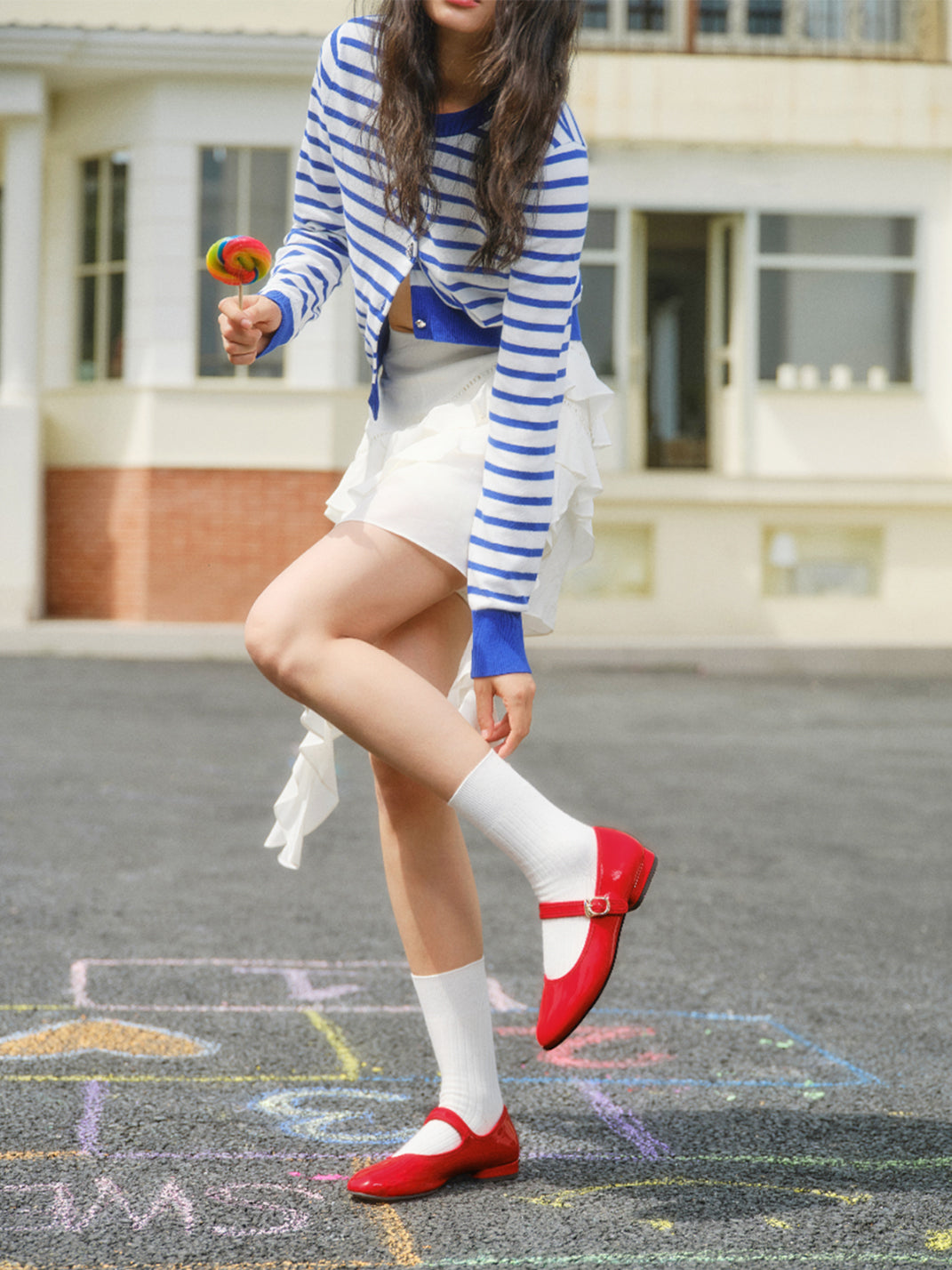 Minimal Round-Toe Strap Ballet Flats - View 10