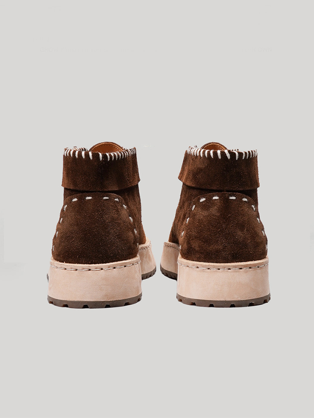 Split-Toe Leather Lace-Up Chukka Boots - View 7