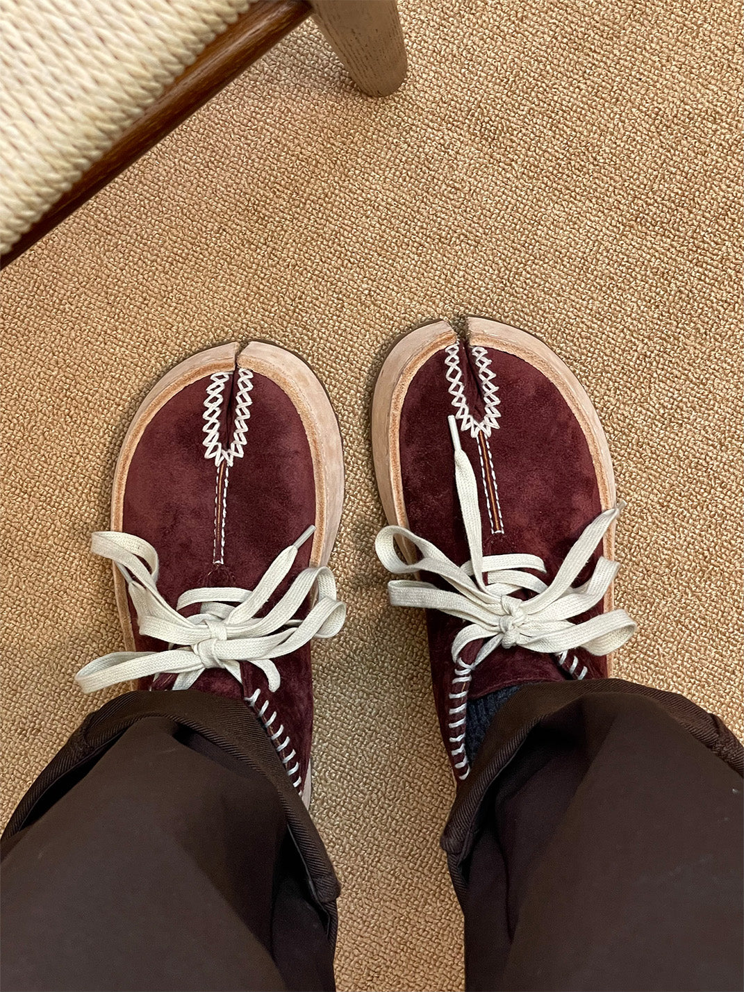 Split-Toe Leather Lace-Up Chukka Boots - View 9