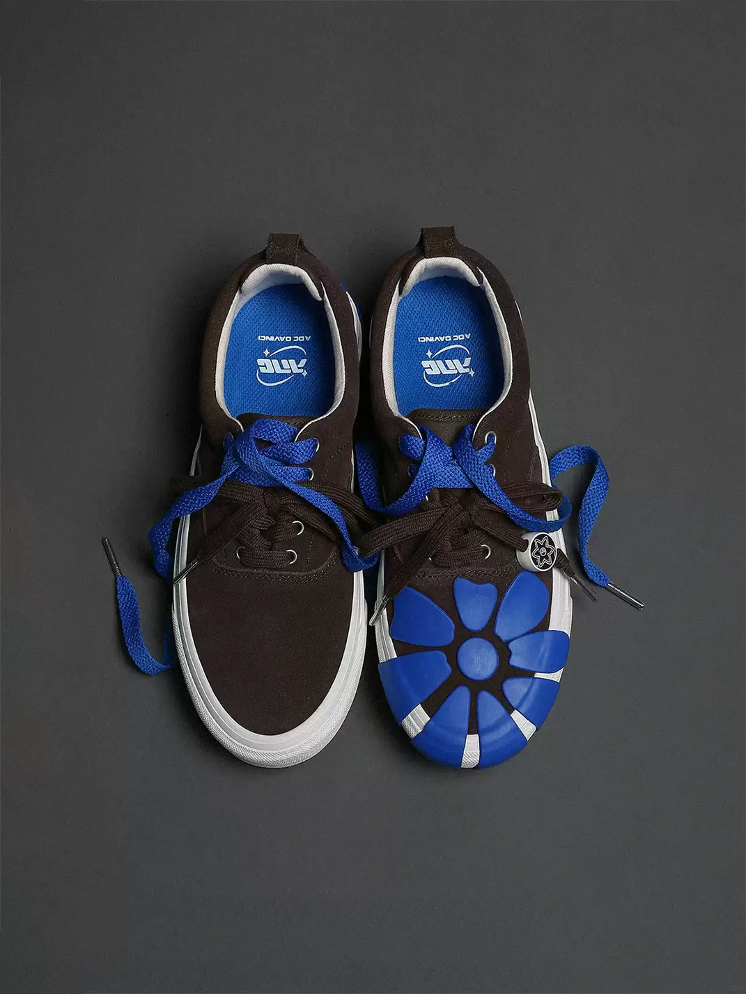 Daisy-Detail Double-Lace Suede Platform Sneakers - view 4