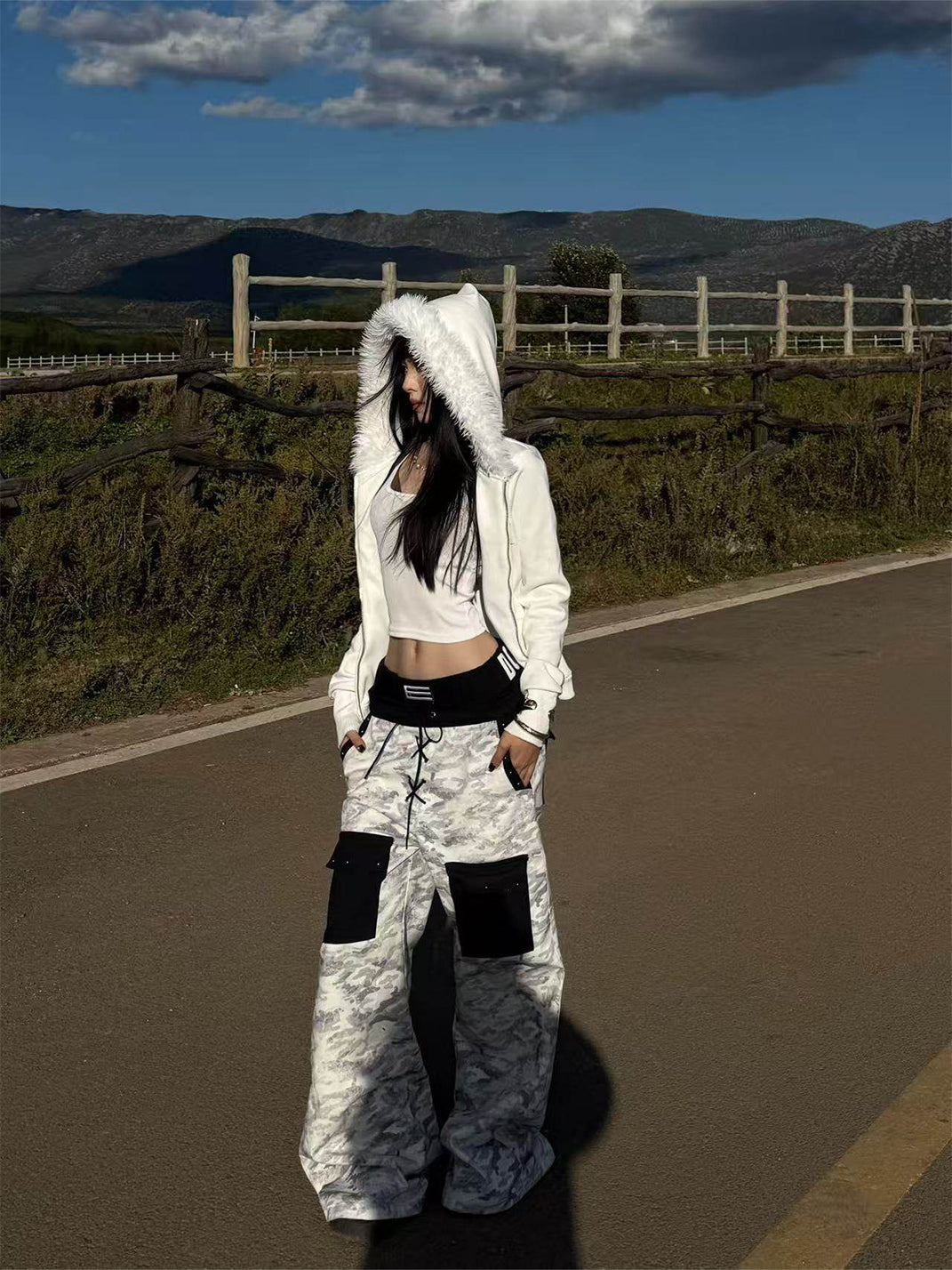 Camouflage Double-Waist Wide-Leg Jeans - View 5