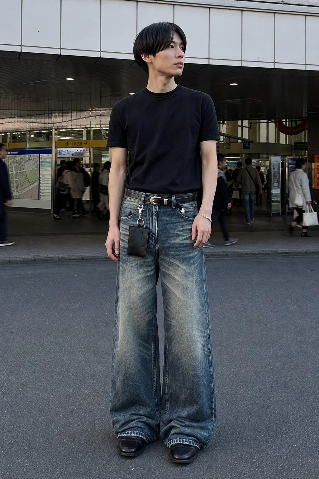 Distressed Wide Denim Jeans male UGC showcase 5