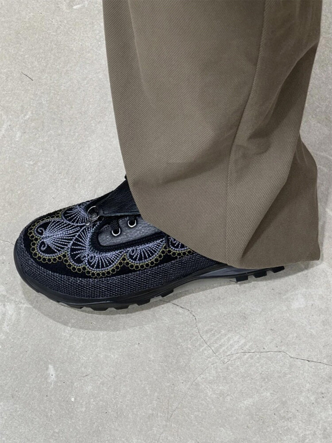 Olive Embroidered Chunky Runner Sneakers - View 4
