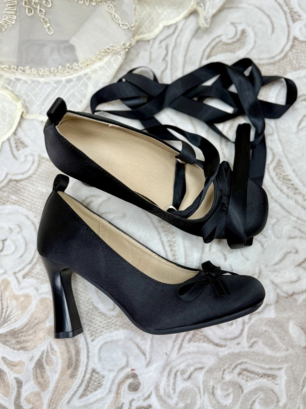 Ribbon-Lace Satin 9cm Bow Pumps - View 6