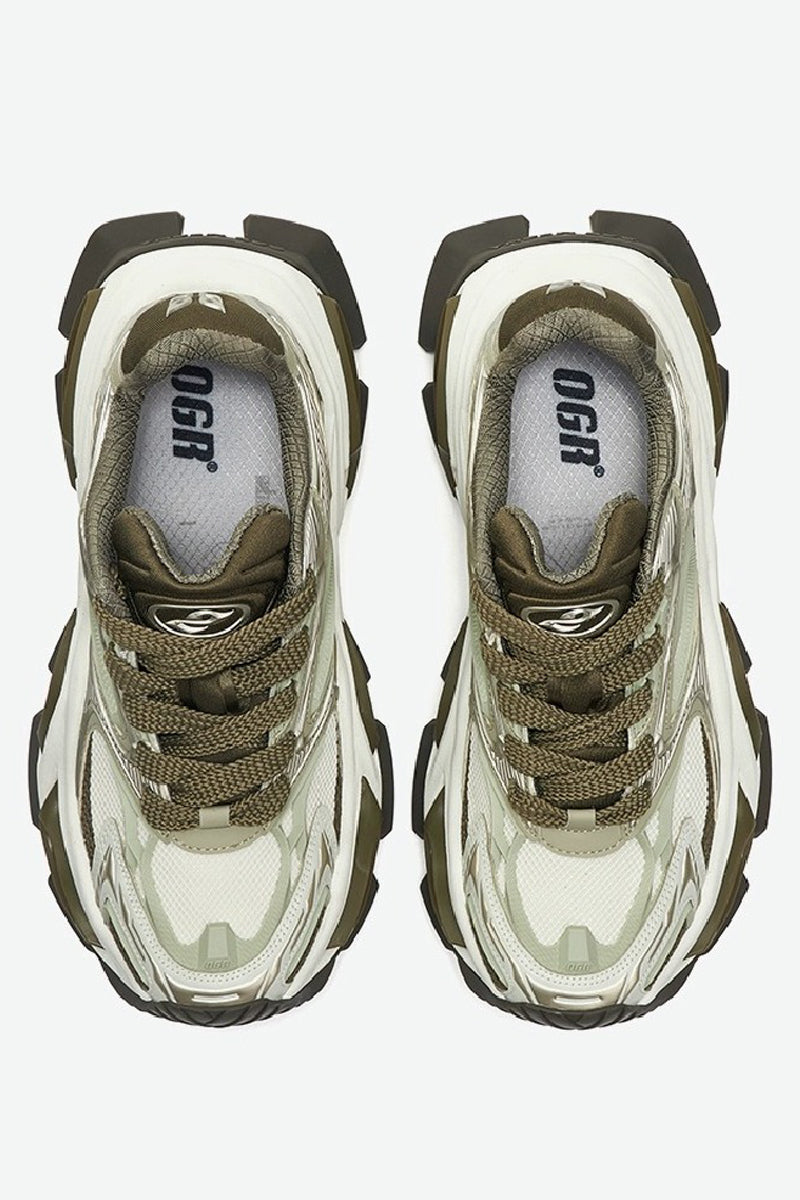 Dual-Eye Platform Running Sneakers