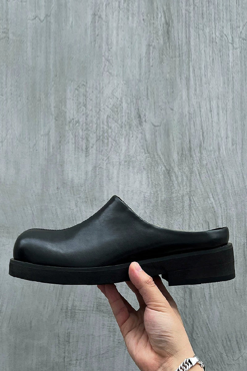 Black Minimalist Leather Mules