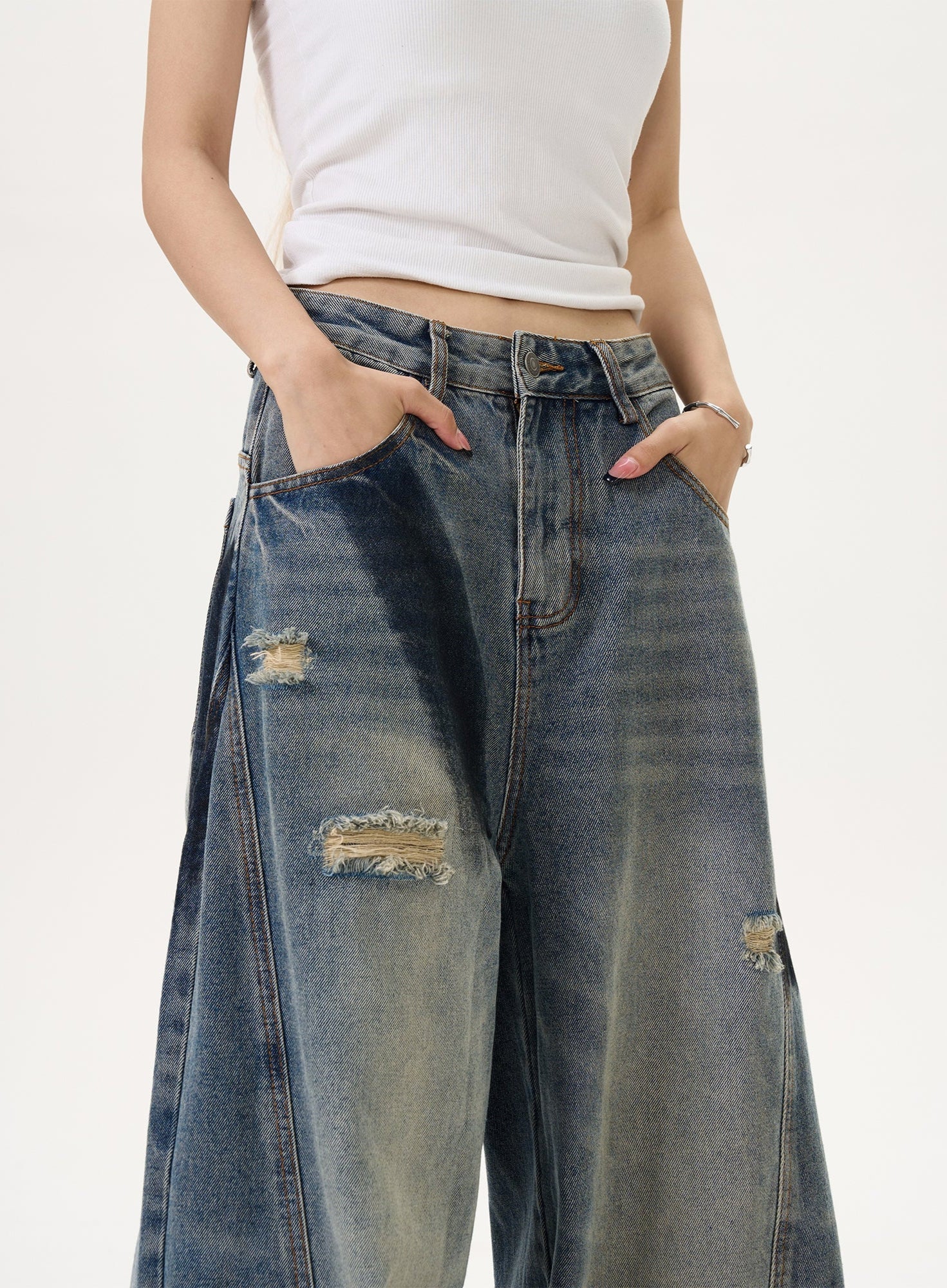 Distressed Bleach Washed Wide Leg Baggy Jeans