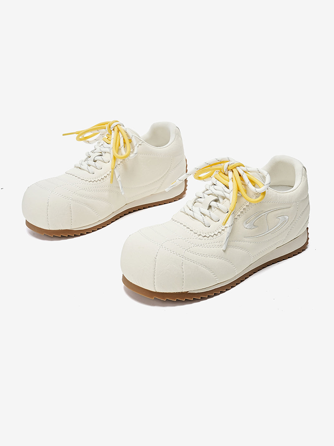 Double-Lace Metallic Low-Profile Trainers - View 3