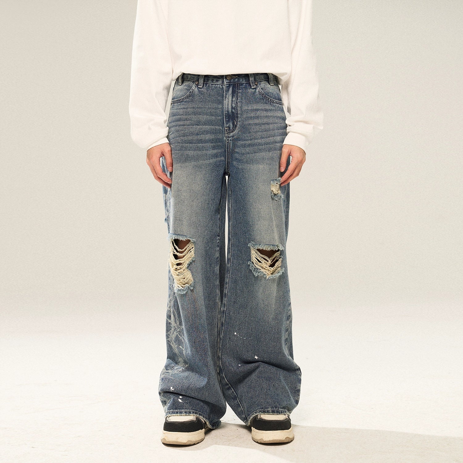 Bootcut Jeans with Distressed Faded Effect - chiclara