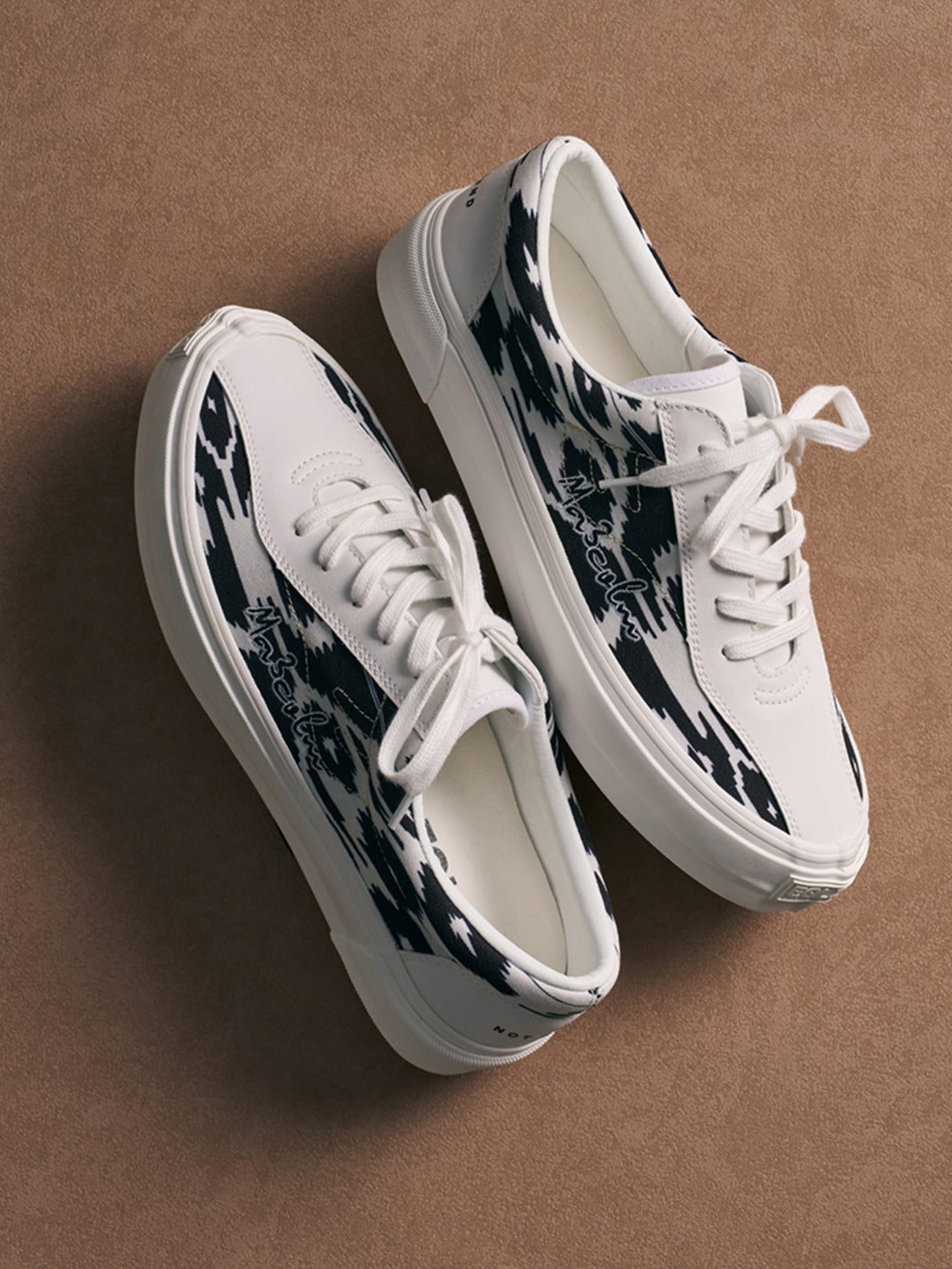 Dreamers Ink-Print Canvas Skate Shoes - View 5