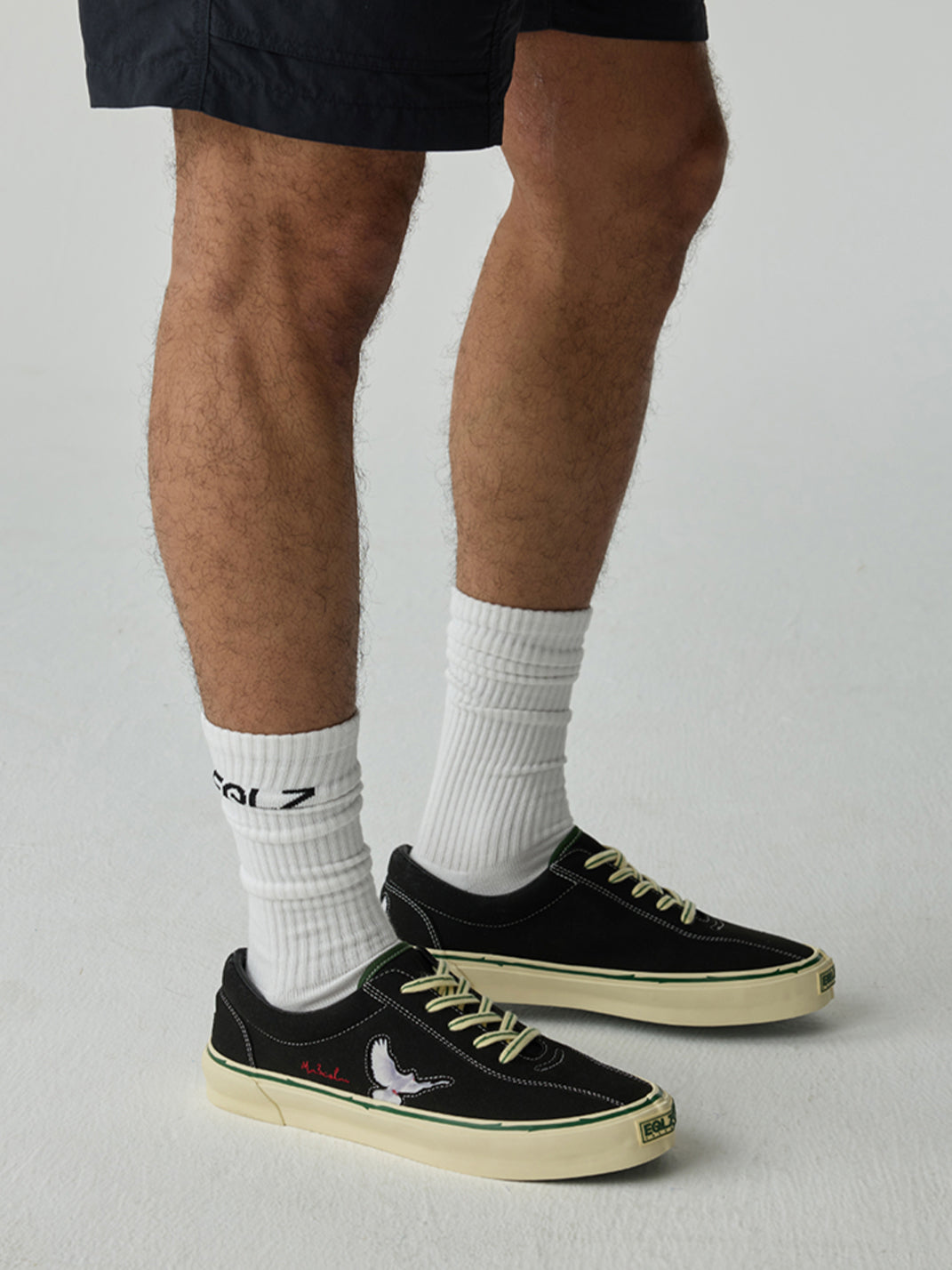Rose-Embroidered Low-Top Skate Shoes - View 2