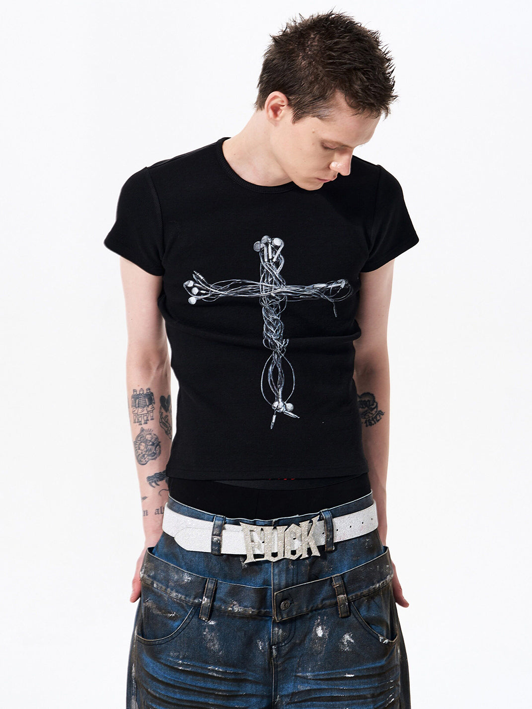 Cross-Headphone Graphic Slim T-Shirt - View 4