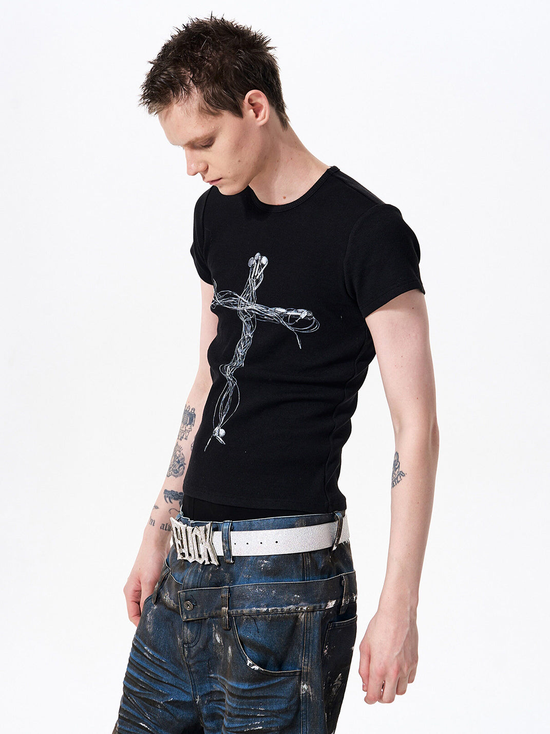 Cross-Headphone Graphic Slim T-Shirt - View 5