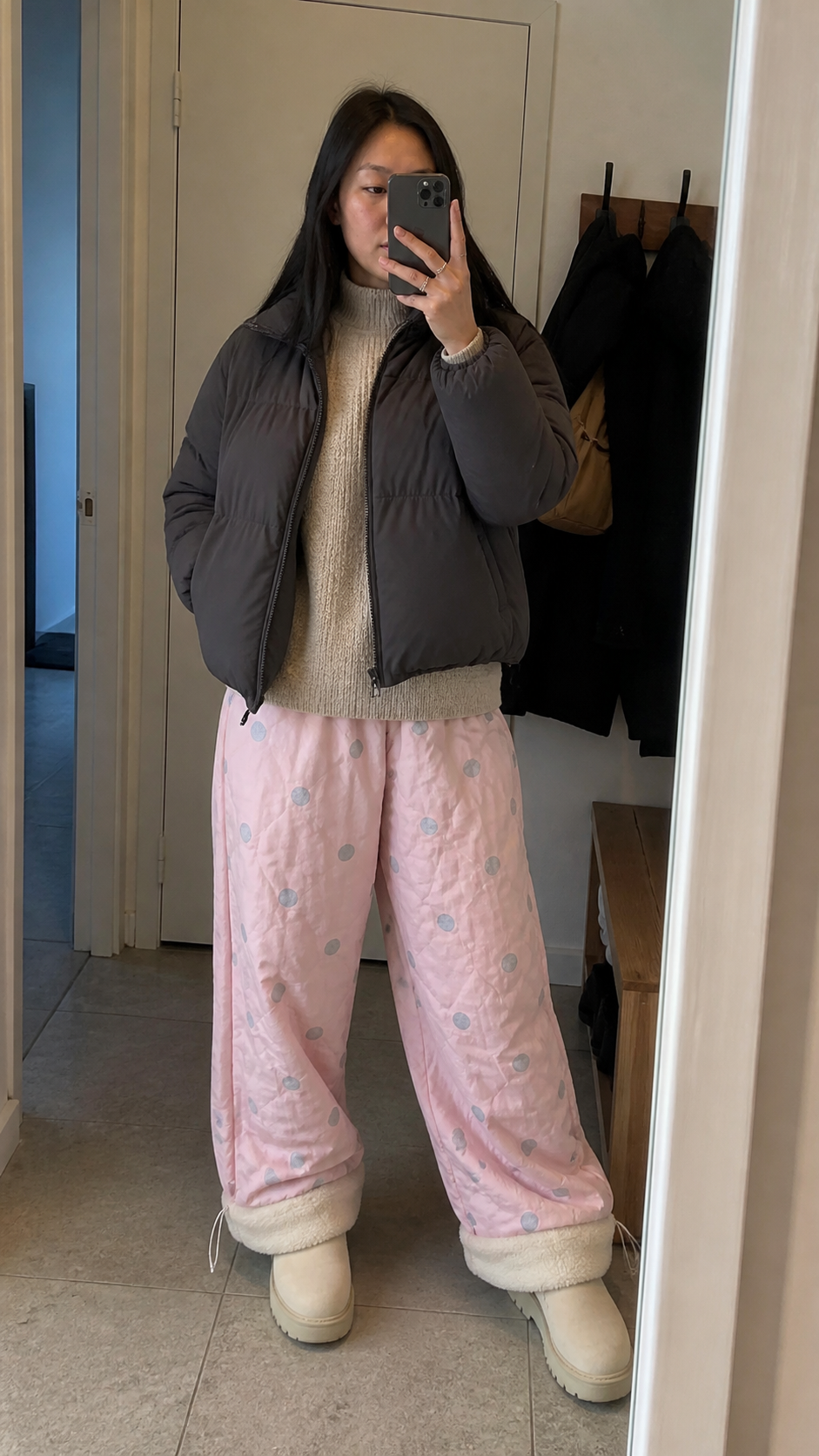 Frosty Polka Puff Fleece Cuff Pants natural UGC showcase 1