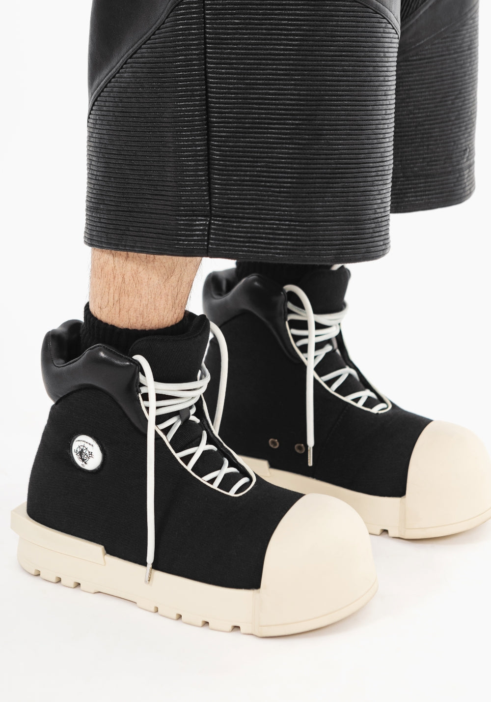 Sculpted-Toe Platform High-Top Boots - View 2
